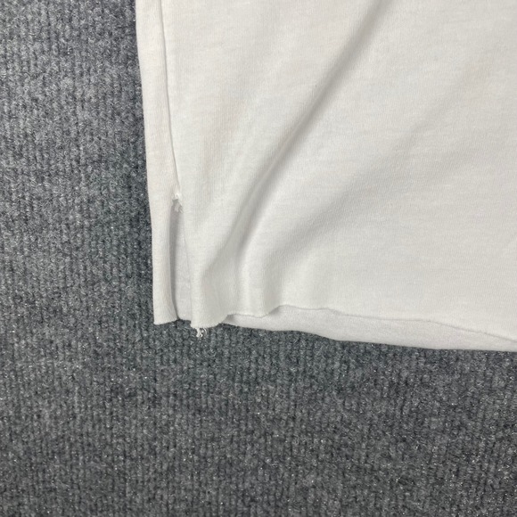 Magnatek Cropped T-shirt‎ Medium White Short Sleeve Casual Workout Top Gym Run - Picture 3 of 9